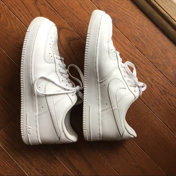 Nike Air Force 1 - Picture 4 of 8